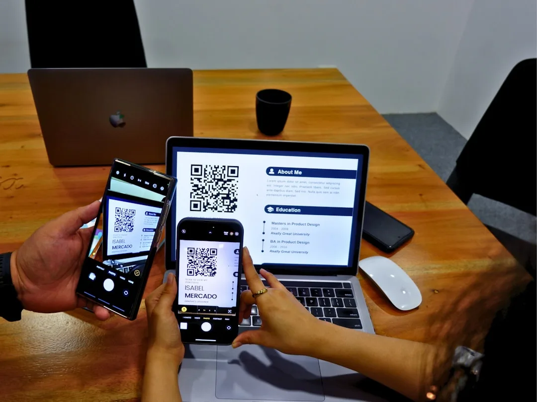 QR Code vs Barcode - What's the Difference and When to Use E